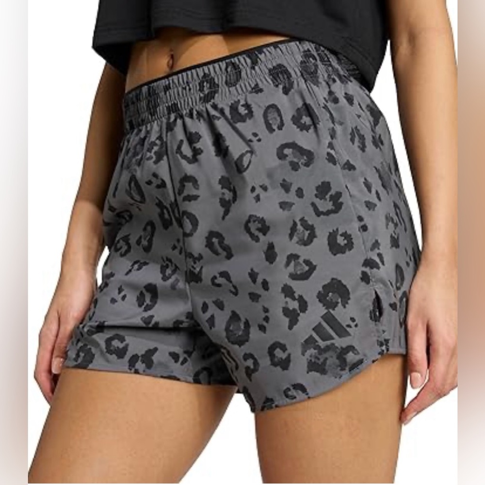 Adidas Women’s Workout Essentials Charcoal Leopard Print Athletic Shorts NWT! XS